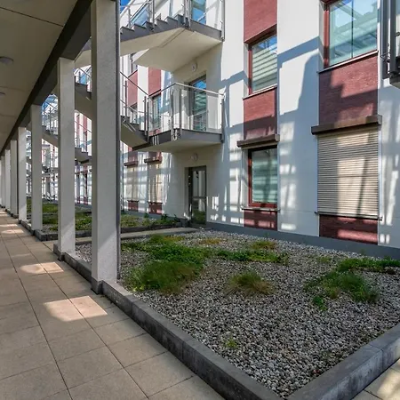 Triapart Amber Cozy アパート ヤンタル